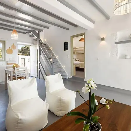 Atlas In Santa Maria, Paros Holiday home