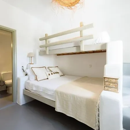 Holiday home Atlas In Santa Maria, Paros